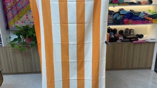 toalla de playa de rayas